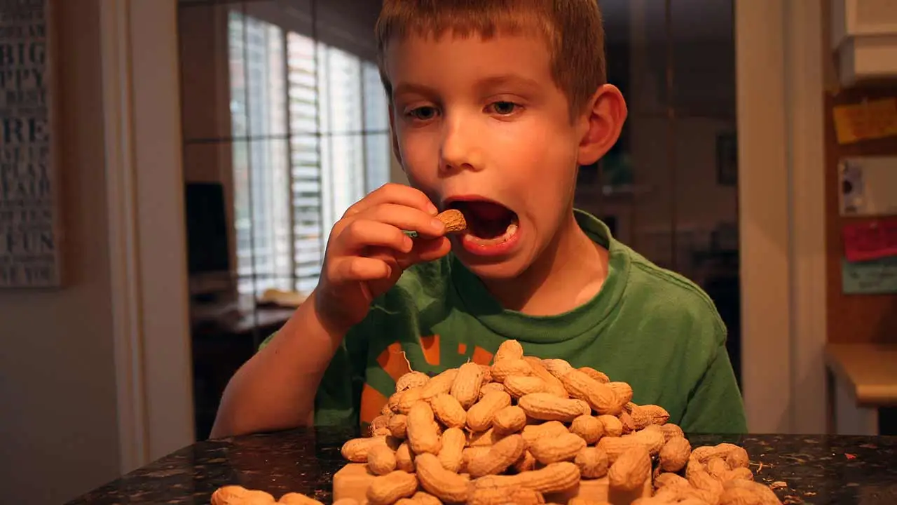 5 Recommendations for Introducing Peanuts to Babies Early to Lower Allergy Risks